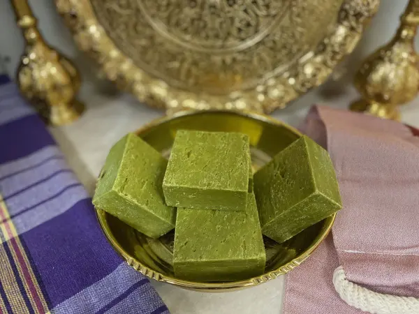 Натуральное мыло для пенного масажа 140 гр, оливковое