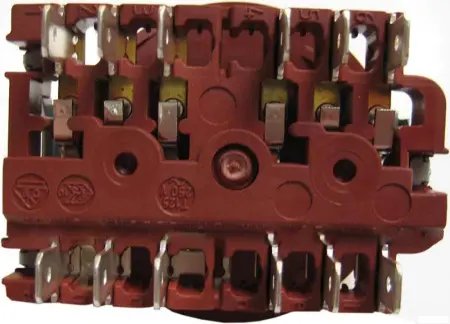 Выключатель питания шестиполюсный Tylo для SE, Combi, RB-30, RB-tylette, VA/VB, 96000040 