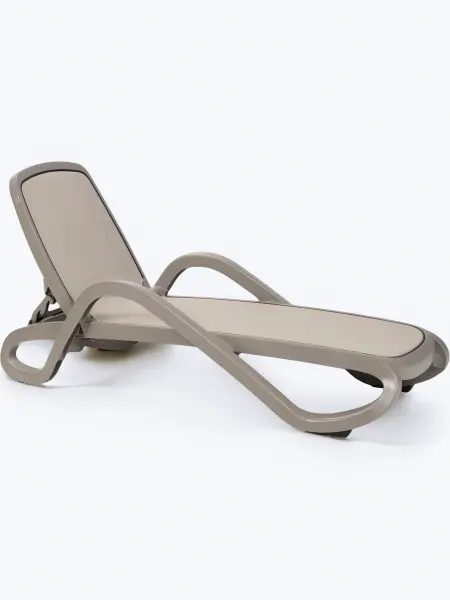 Пластиковый пляжный шезлонг Nardi Alfa, biege, бежевый, 194 x 85 x 71 см