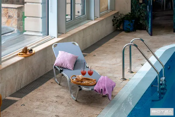 Уличный шезлонг складной алюминиевый Biotza Dias, gray серый, 196 х 62 x 33 см. 