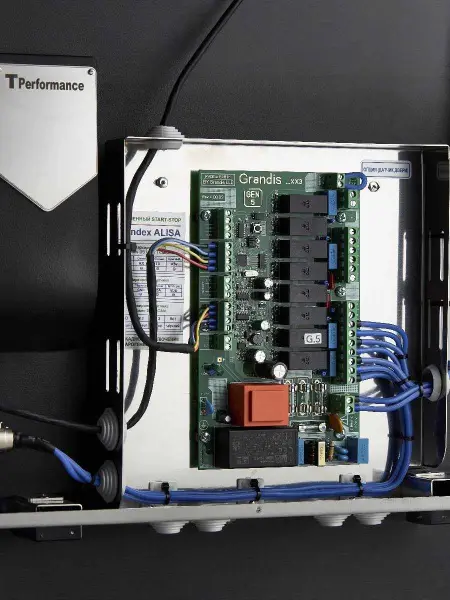 Парогенератор Grandis DS-45 Перфоманс / Perfomans, 4,5 кВт с LCD панелью управления