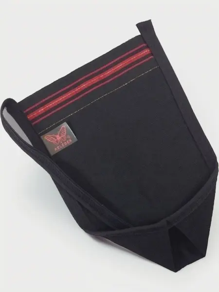 Варежка КЕСЕ Ж-1, жесткая для пилинга,черная