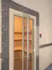 Стеклянная дверь DoorWood Престиж для бани, 700 х 1900 мм, с порогом, прозрачная, коробка ольха